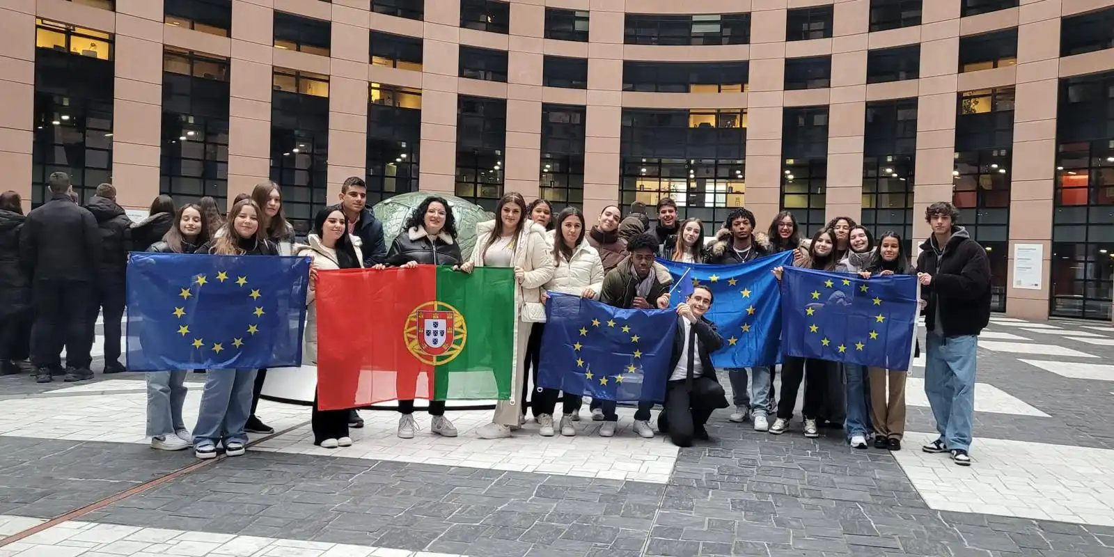 Alunos da Escola Europeia de Ensino Profissional participam no Euroscola no Parlamento Europeu em Estrasburgo